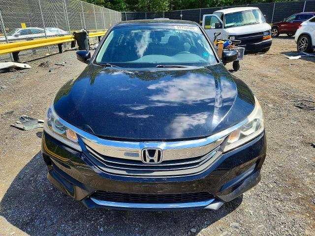 Продажа на аукционе авто 2017 Honda Accord, vin: 1HGCR2F35HA181927, номер лота: 53768836