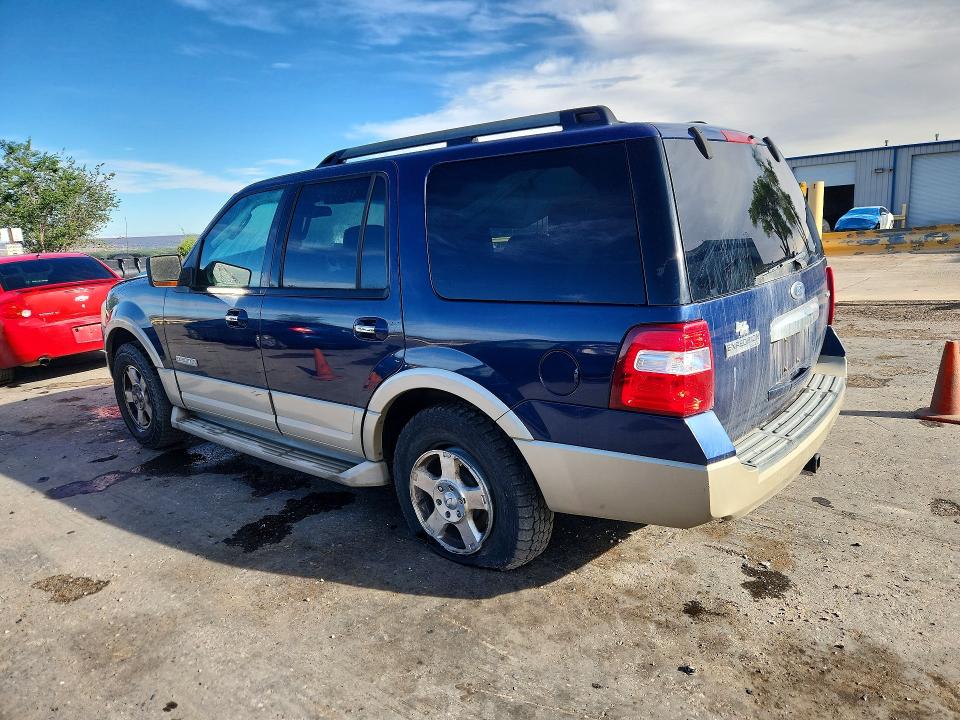 2007 Ford Expedition მანქანა იყიდება აუქციონზე, vin: 1FMFU18557LA42804, აუქციონის ნომერი: 54812436