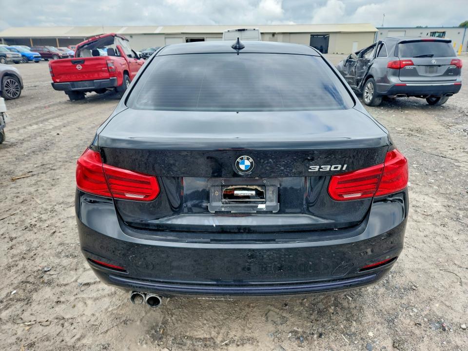 Продаж на аукціоні авто 2018 Bmw 330, vin: WBA8B9G50JNU99158, номер лоту: 52542476