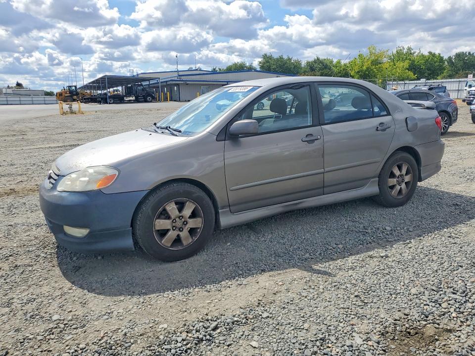 2004 Toyota Corolla მანქანა იყიდება აუქციონზე, vin: 1NXBR32E34Z264641, აუქციონის ნომერი: 55079386