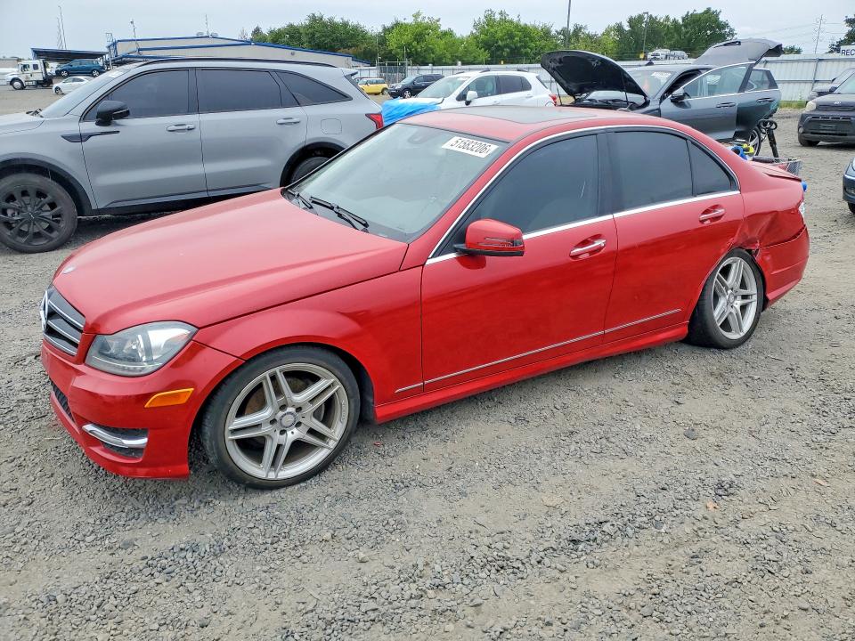 Продажа на аукционе авто 2014 Mercedes-benz C, vin: WDDGF4HB3EA888003, номер лота: 51583206