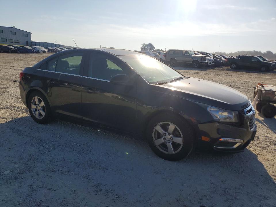 54131846 :رقم المزاد ، 1G1PC5SB0F7195933 vin ، 2015 Chevrolet Cruze مزاد بيع