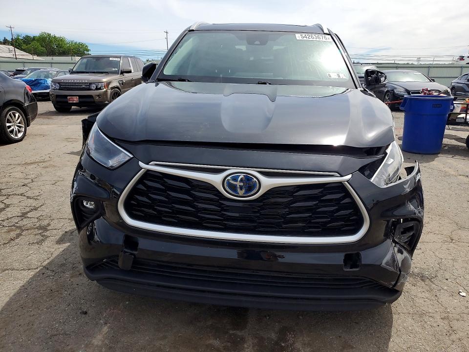 54263676 :رقم المزاد ، 5TDGBRCH5NS545503 vin ، 2022 Toyota Highlander Hybrid مزاد بيع