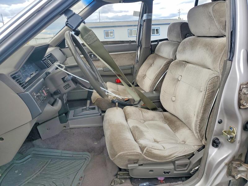 54425426 :رقم المزاد ، JN1HU15P0HX066170 vin ، 1987 Nissan Maxima مزاد بيع