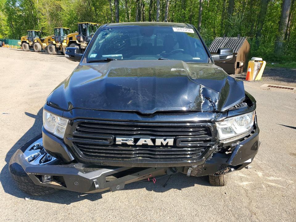 52455296 :رقم المزاد ، 1C6SRFMT7KN897904 vin ، 2019 Ram 1500 مزاد بيع