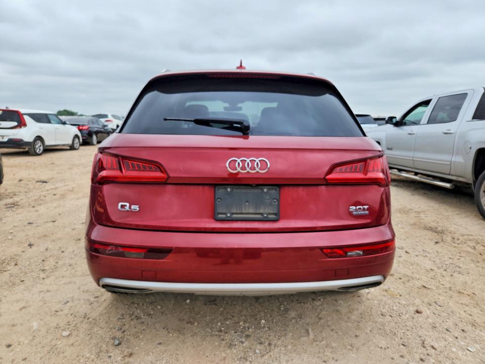 52451276 :رقم المزاد ، WA1BNAFY4J2224207 vin ، 2018 Audi Q5 مزاد بيع