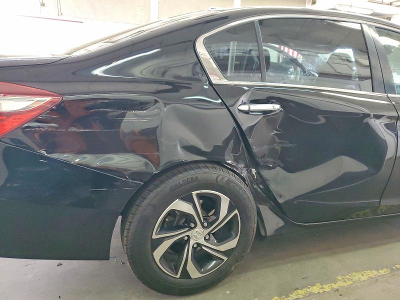 Продажа на аукционе авто 2017 Honda Accord, vin: 1HGCR2F44HA091757, номер лота: 53106496