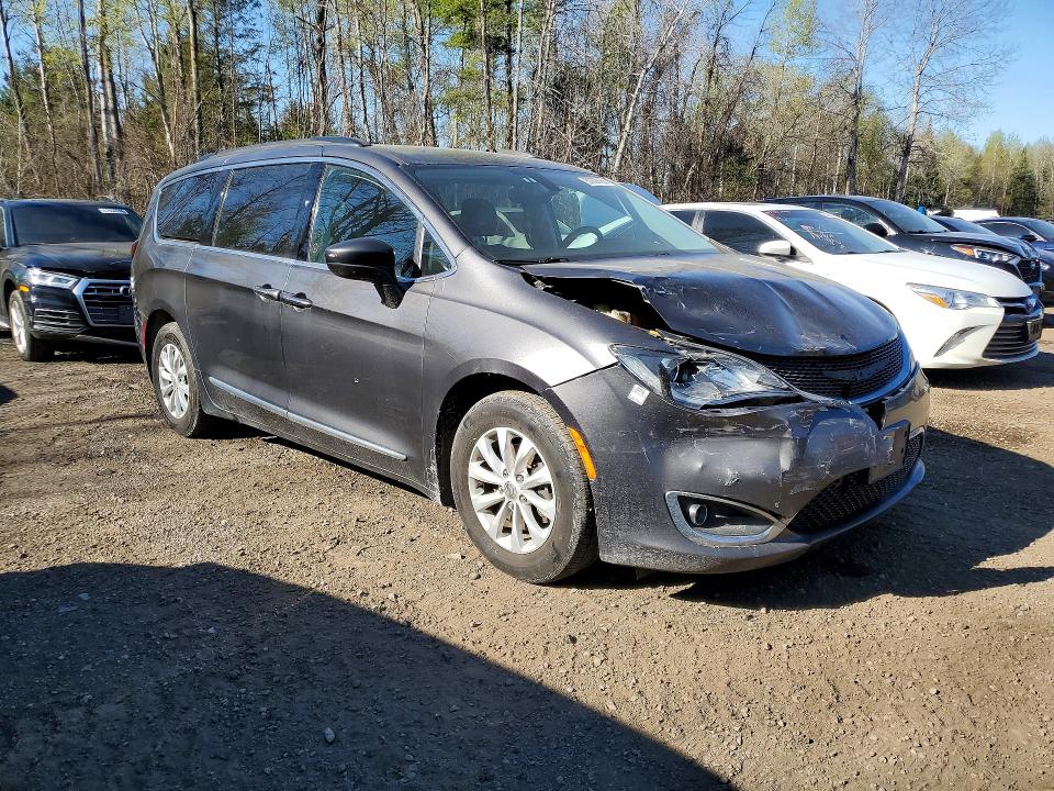 Продажа на аукционе авто 2017 Chrysler Pacifica, vin: 2C4RC1BG8HR571879, номер лота: 51508166