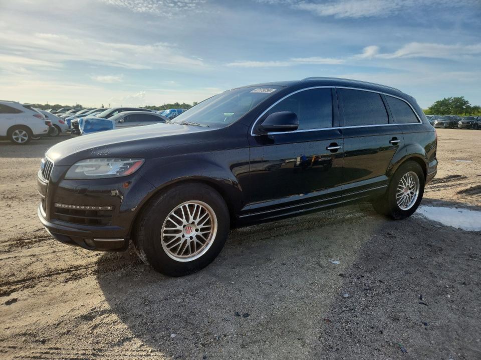 Продажа на аукционе авто 2013 Audi Q7, vin: WA1VMAFE1DD003081, номер лота: 47179756