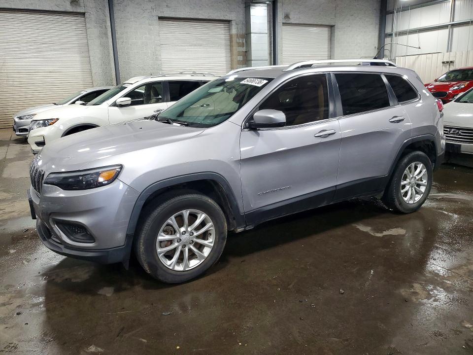 2019 Jeep Cherokee მანქანა იყიდება აუქციონზე, vin: 1C4PJMCB8KD338113, აუქციონის ნომერი: 54666136