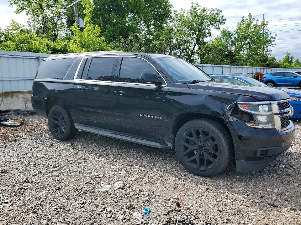 52026726 :رقم المزاد ، 1GNSCJKC0FR293326 vin ، 2015 Chevrolet Suburban مزاد بيع