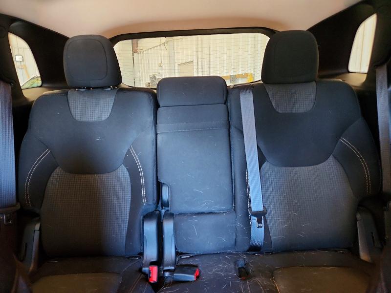 55324816 :رقم المزاد ، 1C4PJLCB2HW616799 vin ، 2017 Jeep Cherokee مزاد بيع