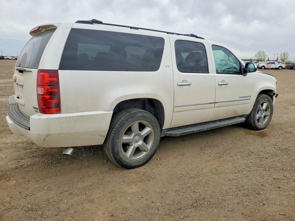 Продаж на аукціоні авто 2011 Chevrolet Suburban, vin: 1GNSKKE39BR308176, номер лоту: 53655206