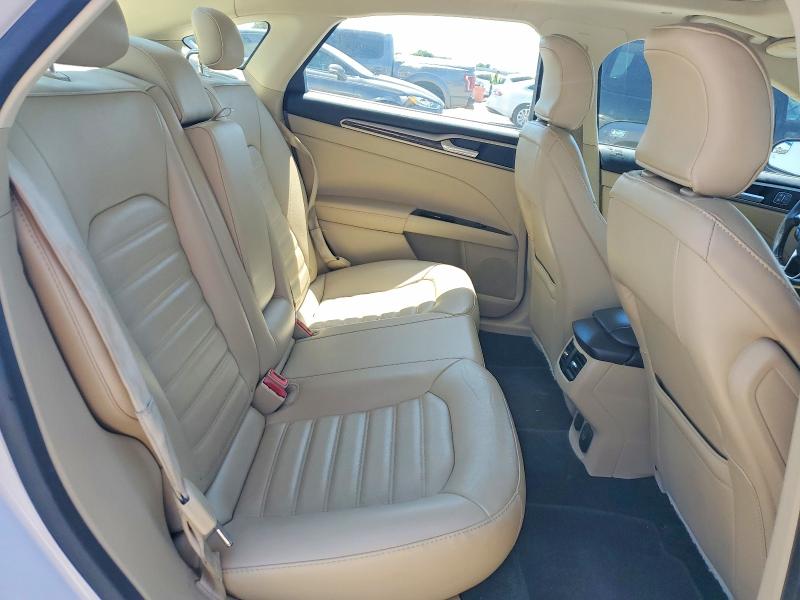53265526 :رقم المزاد ، 3FA6P0LU3FR279169 vin ، 2015 Ford Fusion مزاد بيع