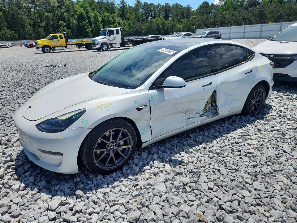 2021 Tesla Model 3 მანქანა იყიდება აუქციონზე, vin: 5YJ3E1EA4MF877927, აუქციონის ნომერი: 52720836