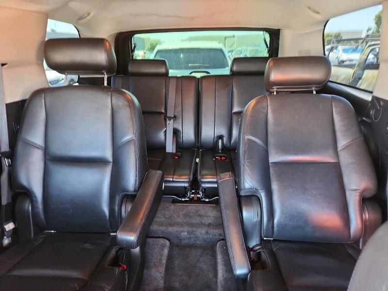 54471086 :رقم المزاد ، 1GYUKBEF4AR238929 vin ، 2010 Cadillac Escalade مزاد بيع