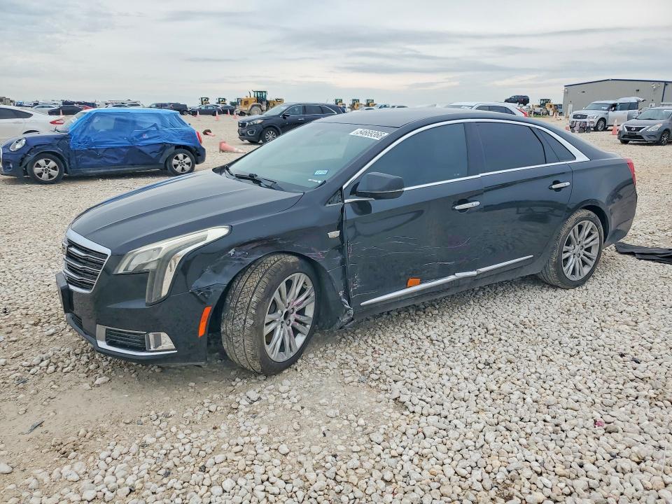 54669366 :رقم المزاد ، 2G61M5S35J9165257 vin ، 2018 Cadillac Xts مزاد بيع