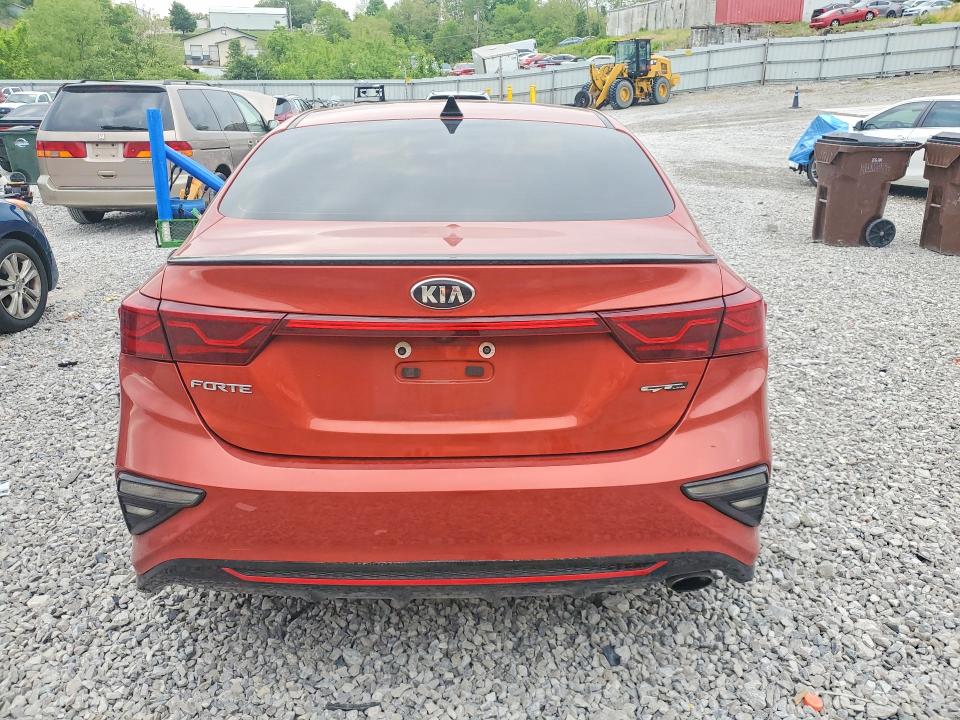 52033236 :رقم المزاد ، 3KPF34AD2ME398187 vin ، 2021 Kia Forte مزاد بيع