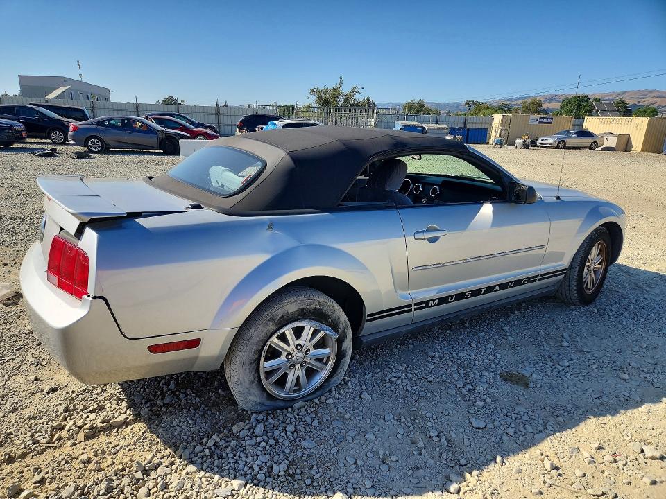 2007 Ford Mustang მანქანა იყიდება აუქციონზე, vin: 1ZVFT84N875297986, აუქციონის ნომერი: 53667796