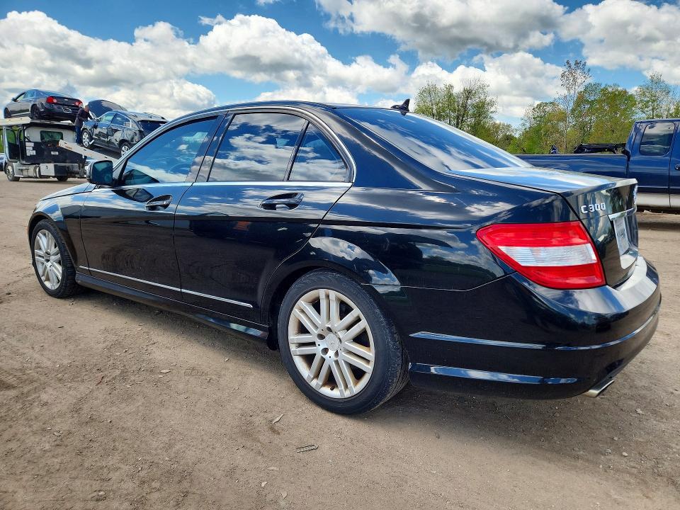 52957586 :رقم المزاد ، WDDGF81X69F213350 vin ، 2009 Mercedes-benz C مزاد بيع