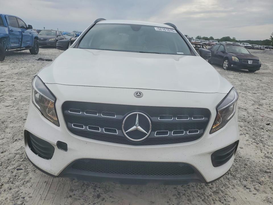 52161676 :رقم المزاد ، WDCTG4EB5JJ504821 vin ، 2018 Mercedes-benz Gla مزاد بيع