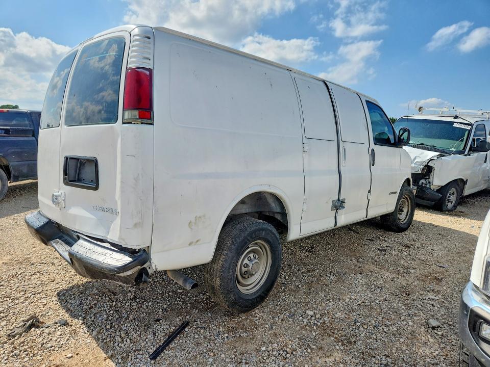 53816946 :رقم المزاد ، 1GCHG35R9Y1227880 vin ، 2000 Chevrolet Express G3500 مزاد بيع