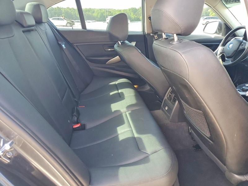 52358556 :رقم المزاد ، WBA3A5G55CNP16583 vin ، 2012 Bmw 328 مزاد بيع