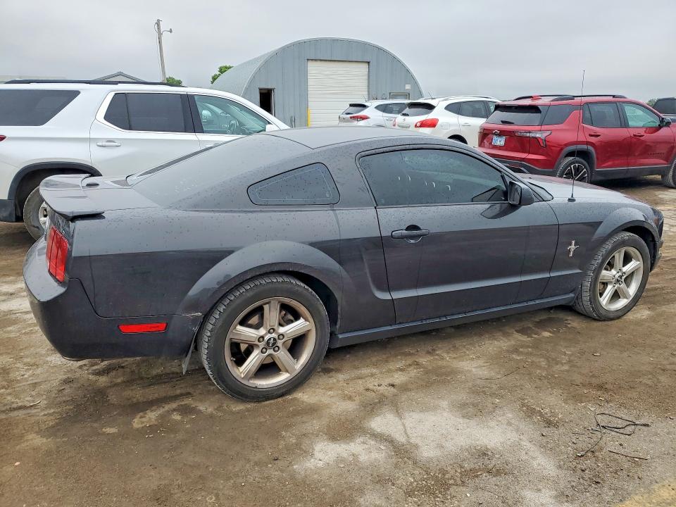 54208826 :رقم المزاد ، 1ZVHT80N485152654 vin ، 2008 Ford Mustang مزاد بيع