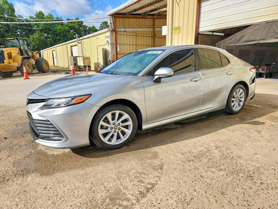 2021 Toyota Camry მანქანა იყიდება აუქციონზე, vin: 4T1C11AK1MU468801, აუქციონის ნომერი: 51724876