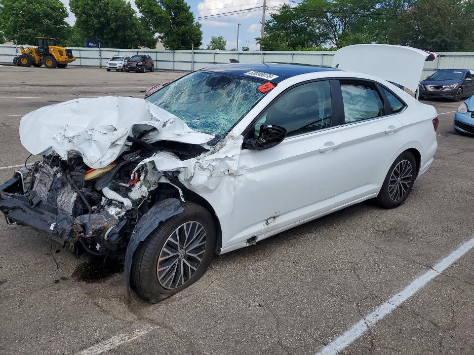 53898076 :رقم المزاد ، 3VWC57BU1LM084657 vin ، 2020 Volkswagen Jetta مزاد بيع