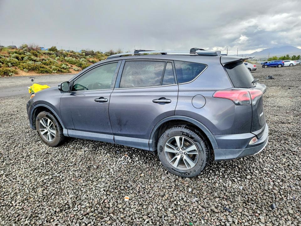 Продаж на аукціоні авто 2017 Toyota Rav4, vin: JTMRFREV6HJ157049, номер лоту: 55556056
