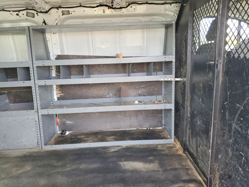 2015 Ford Transit მანქანა იყიდება აუქციონზე, vin: 1FTNE1YG9FKA36118, აუქციონის ნომერი: 53394666