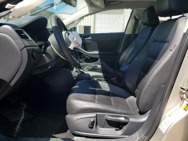 53347106 :رقم المزاد ، 3VWD17AJ1EM270676 vin ، 2014 Volkswagen Jetta مزاد بيع