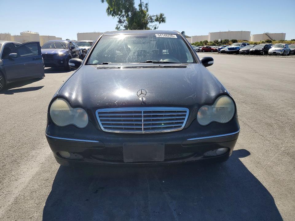54148296 :رقم المزاد ، WDBRF64JX1F030602 vin ، 2001 Mercedes-benz C مزاد بيع