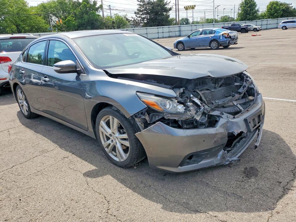 Aukcja sprzedaży 2017 Nissan Altima, vin: 1N4BL3AP3HC181690, numer aukcji: 51998086