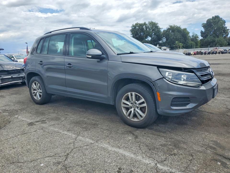 Продажа на аукционе авто 2015 Volkswagen Tiguan, vin: WVGAV7AX2FW558573, номер лота: 52253706