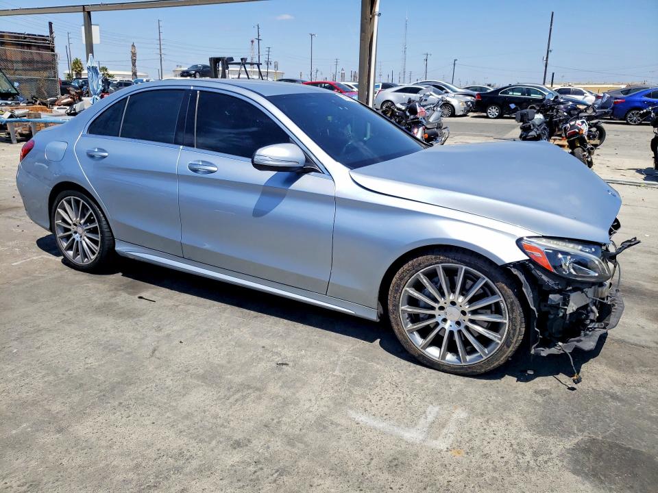 Продажа на аукционе авто 2015 Mercedes-benz C, vin: 55SWF6GBXFU025628, номер лота: 53192146