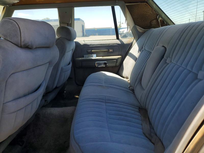 48498376 :رقم المزاد ، 2FABP74F5HX145498 vin ، 1987 Ford Crown Victoria مزاد بيع