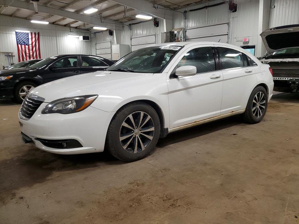 Продажа на аукционе авто 2013 Chrysler 200, vin: 1C3CCBCG7DN571006, номер лота: 53750166