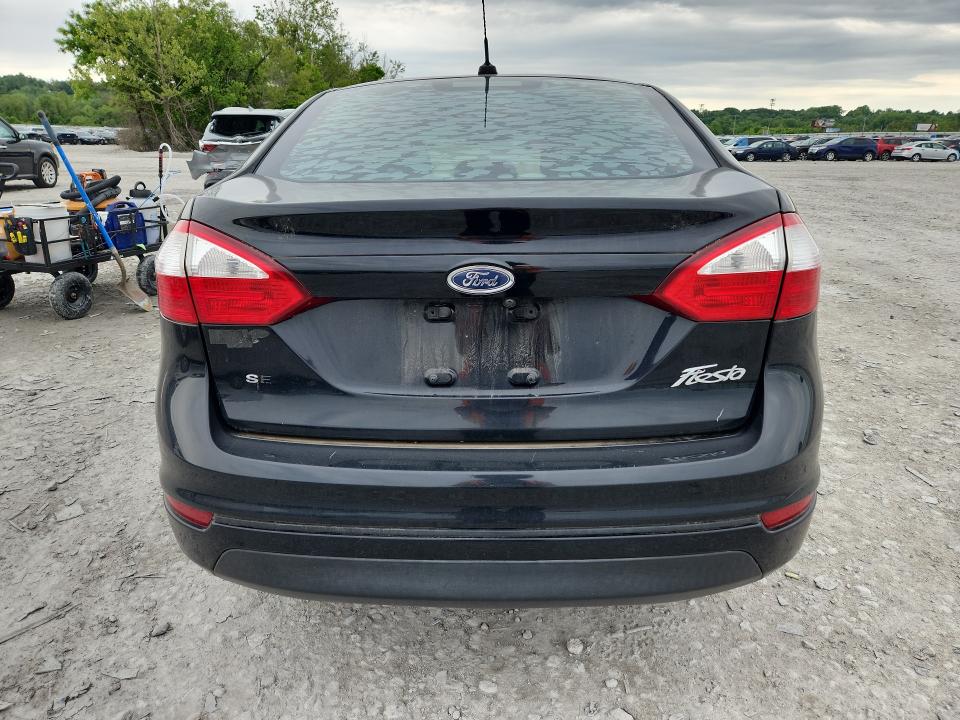 52885736 :رقم المزاد ، 3FADP4BJ5JM116566 vin ، 2018 Ford Fiesta مزاد بيع