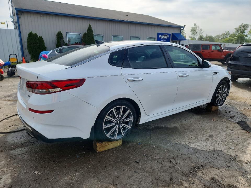 Продажа на аукционе авто 2019 Kia Optima, vin: 5XXGU4L16KG329818, номер лота: 53199766