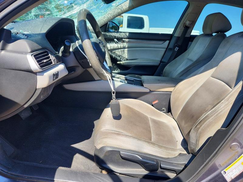 53629116 :رقم المزاد ، 1HGCV1F19KA054772 vin ، 2019 Honda Accord مزاد بيع