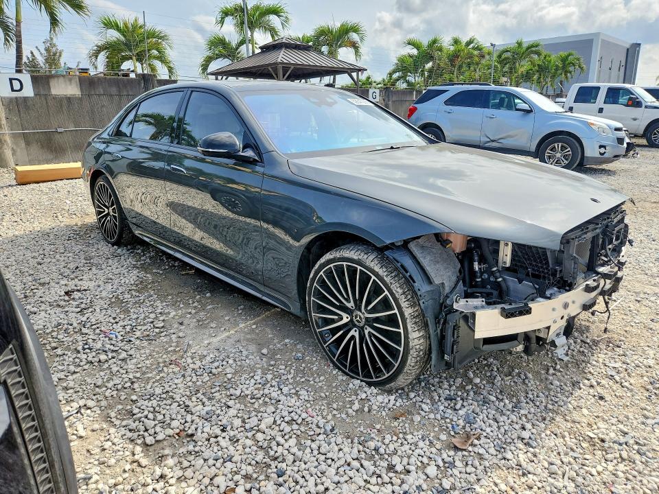 Продажа на аукционе авто 2023 Mercedes-benz S, vin: W1K6G7GBXPA226711, номер лота: 52647296