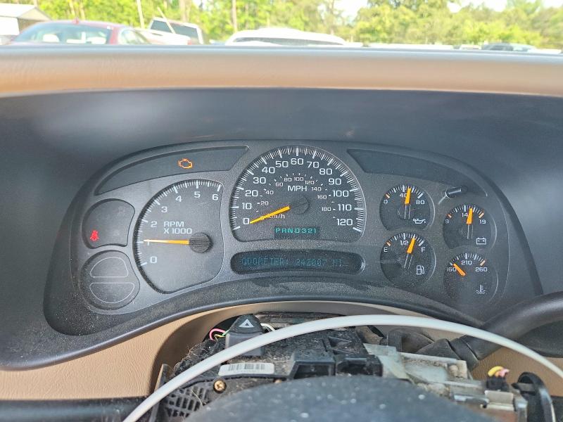 Продаж на аукціоні авто 2004 Chevrolet Suburban, vin: 1GNEC16T64J199373, номер лоту: 54676726