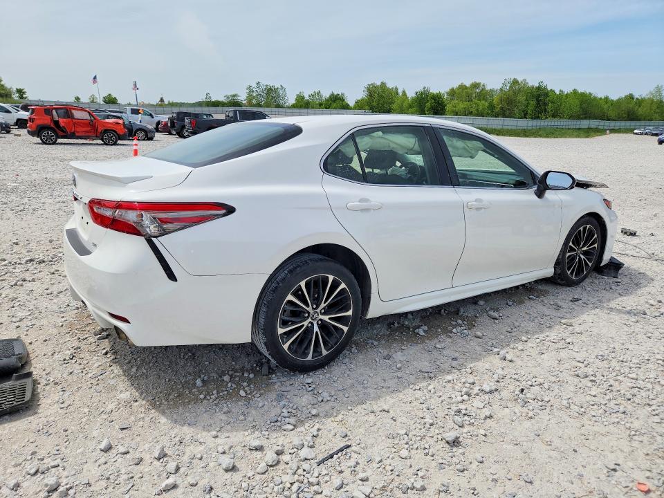 2018 Toyota Camry მანქანა იყიდება აუქციონზე, vin: JTNB11HK5J3022394, აუქციონის ნომერი: 54607716