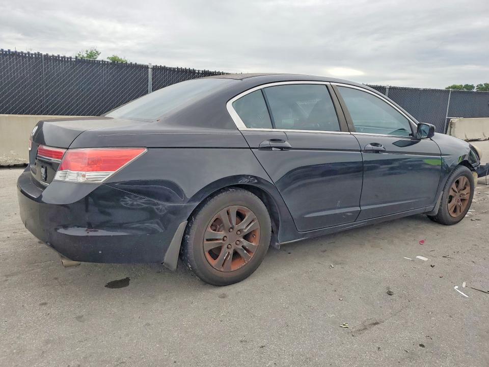 55588996 :رقم المزاد ، 1HGCP2F60BA027326 vin ، 2011 Honda Accord مزاد بيع