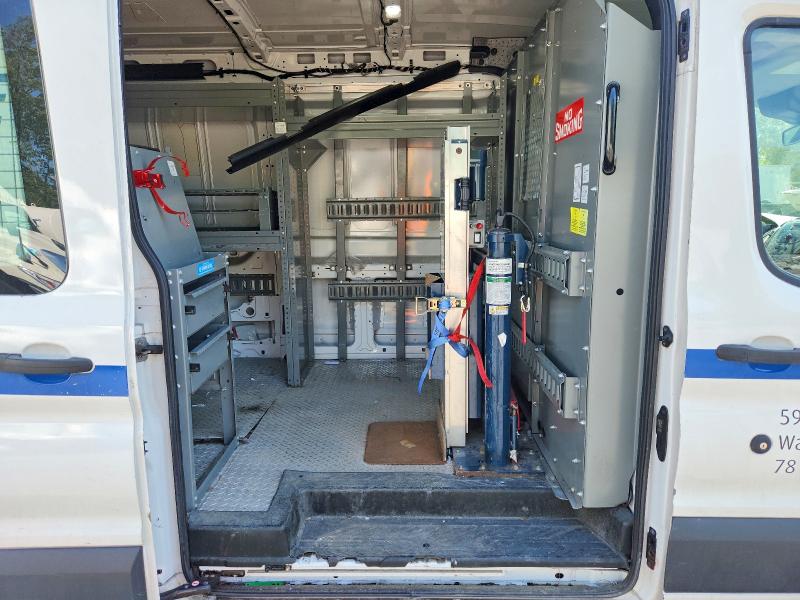 53399946 :رقم المزاد ، 1FTBW2CM7JKB37542 vin ، 2018 Ford Transit مزاد بيع