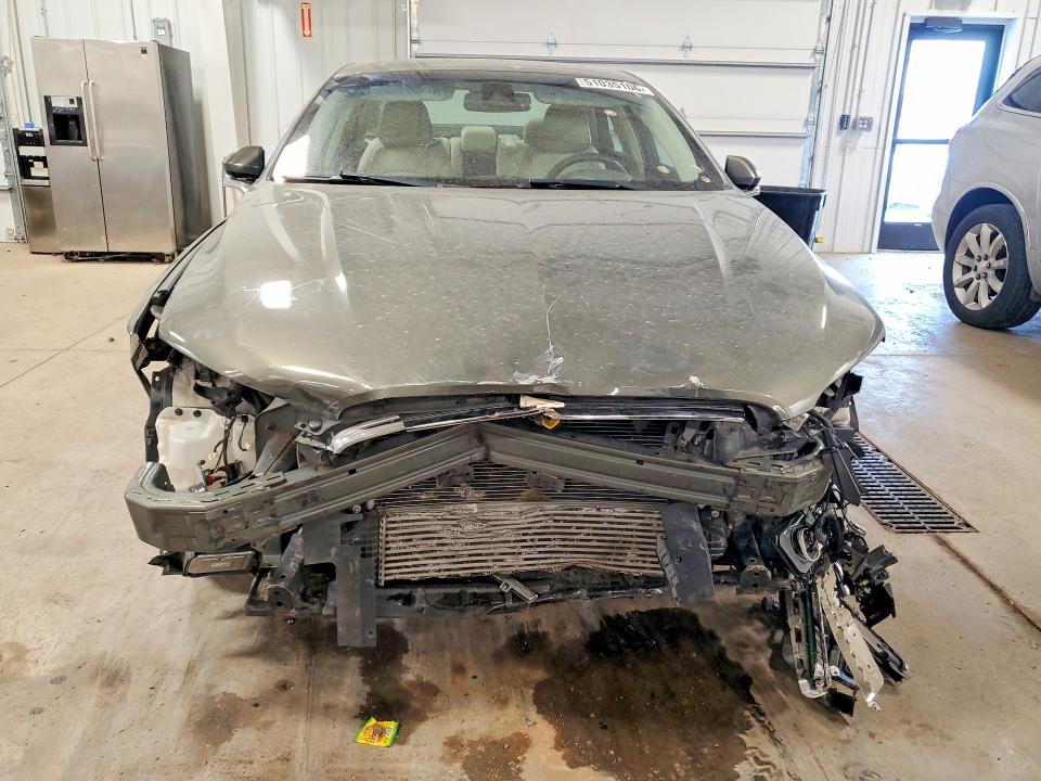 51035106 :رقم المزاد ، 3LN6L5D99HR654249 vin ، 2017 Lincoln Mkz مزاد بيع