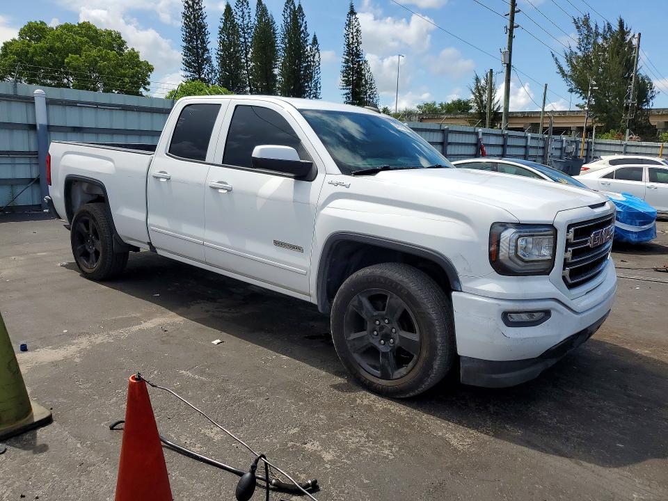 54881536 :رقم المزاد ، 1GTV2LEC0JZ277460 vin ، 2018 Gmc Sierra مزاد بيع