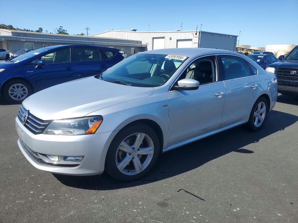 Aukcja sprzedaży 2015 Volkswagen Passat, vin: 1VWAS7A39FC111005, numer aukcji: 53092056